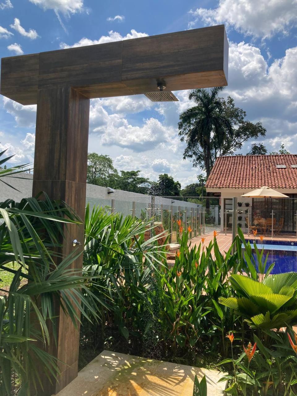 Doral House Villavicencio Bavaria Bagian luar foto