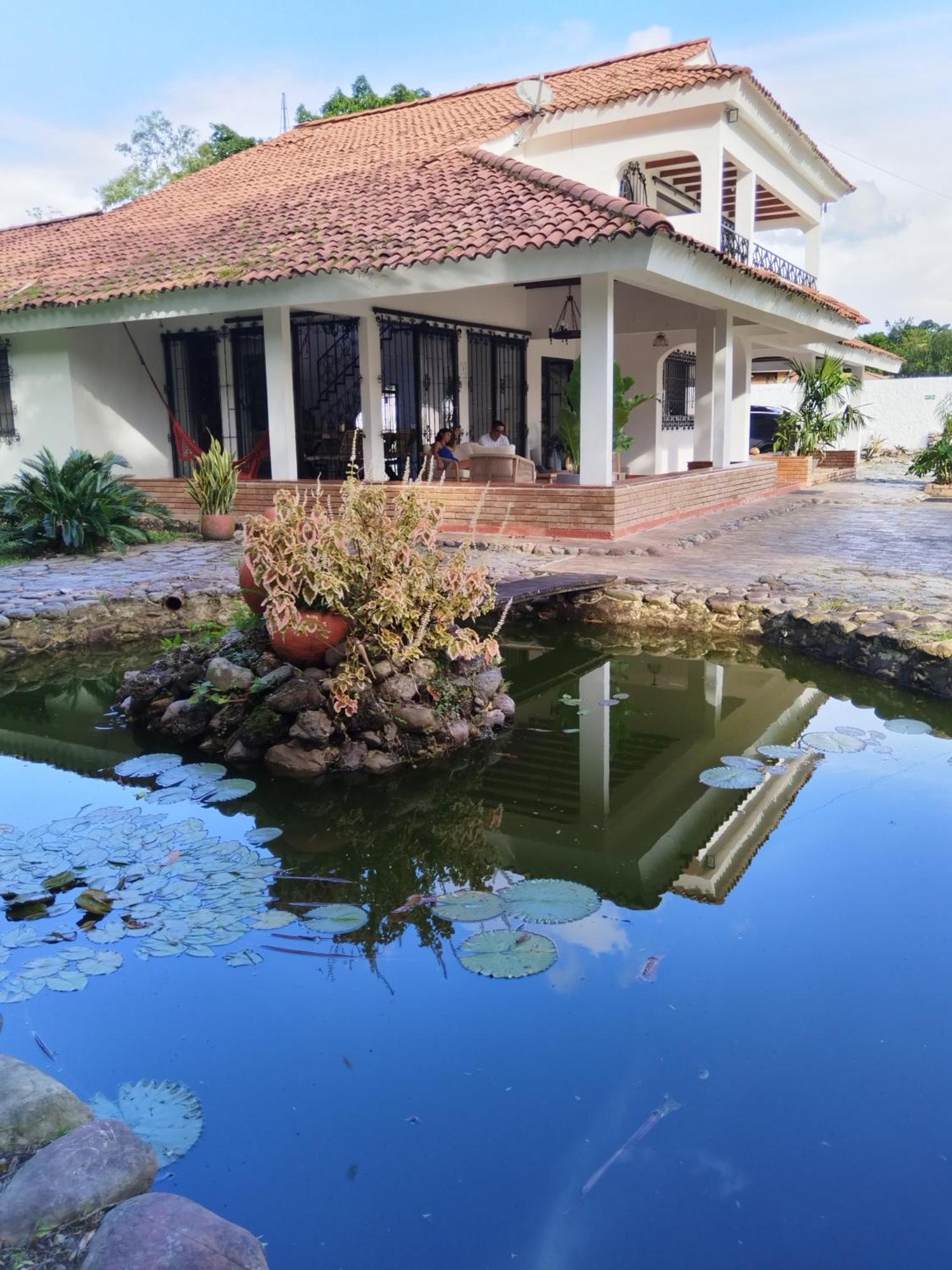Doral House Villavicencio Bavaria Bagian luar foto