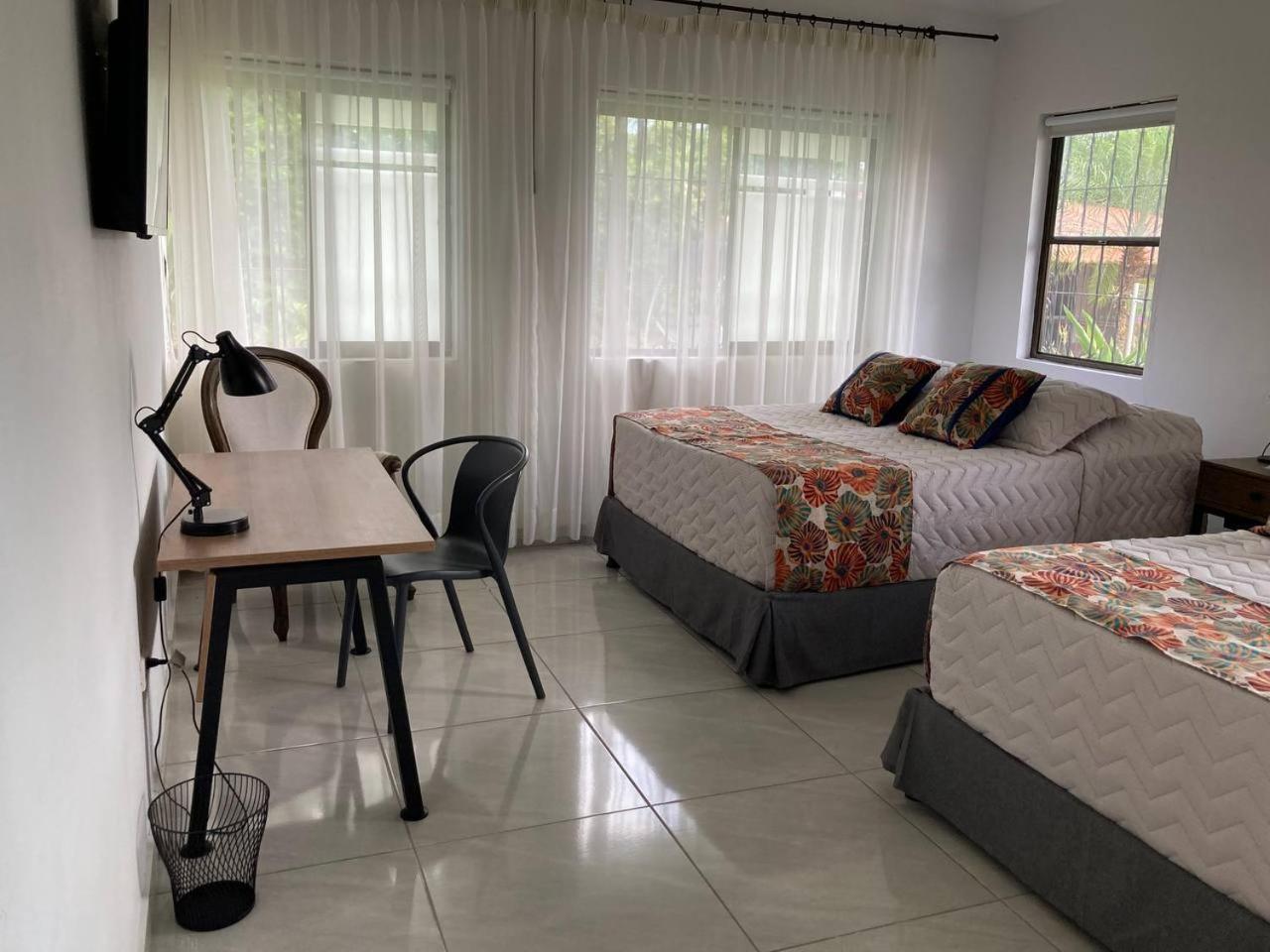 Doral House Villavicencio Bavaria Bagian luar foto